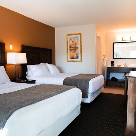Riviera Motor Lodge Saratoga Extérieur photo