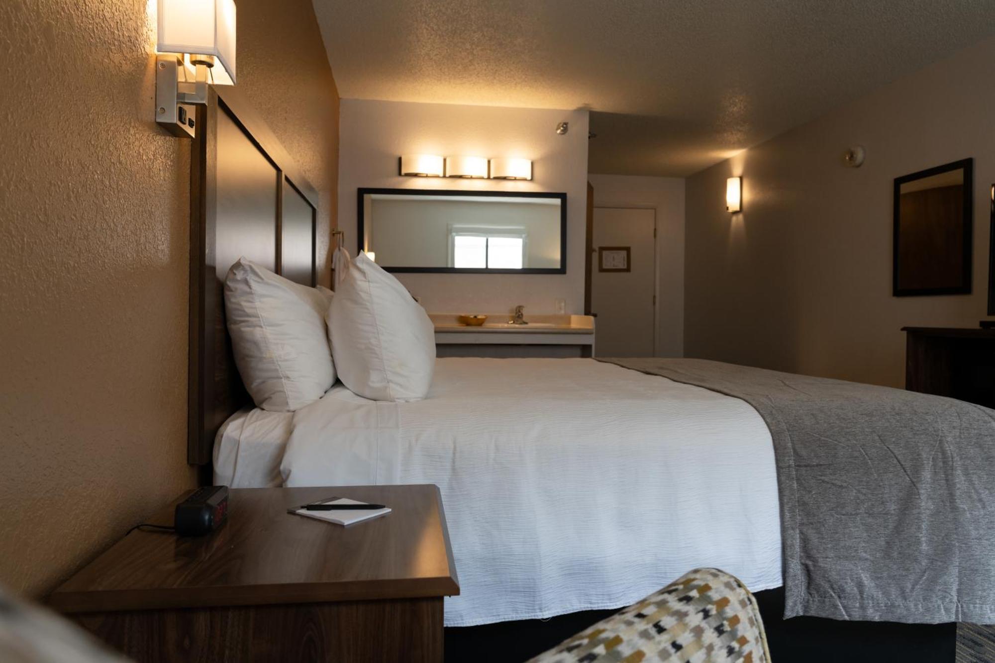 Riviera Motor Lodge Saratoga Extérieur photo